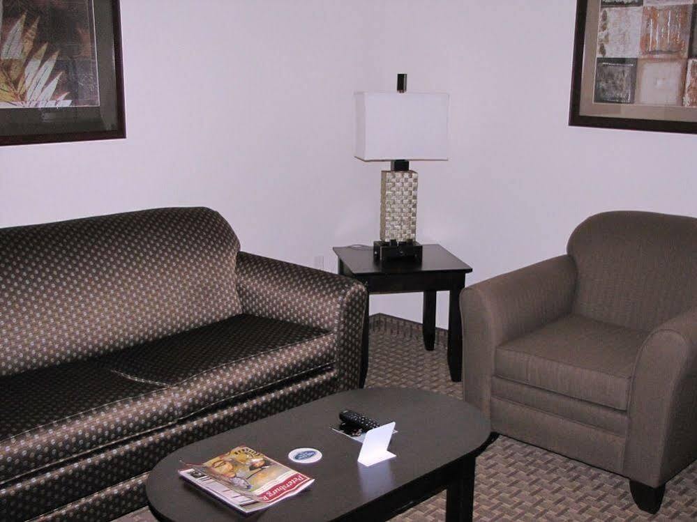 Stay-Over Suites - Fort Gregg-Adams Area Hopewell Eksteriør billede